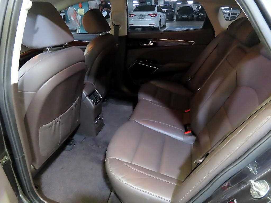 KIA K7 - Vista 7