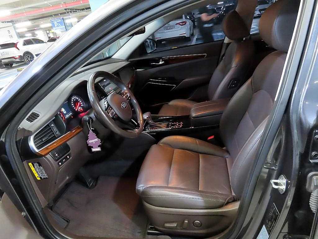 KIA K7 - Vista 6