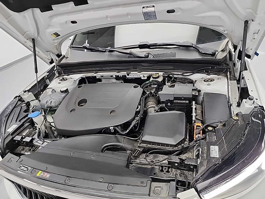 Volvo XC40 - Vista 5