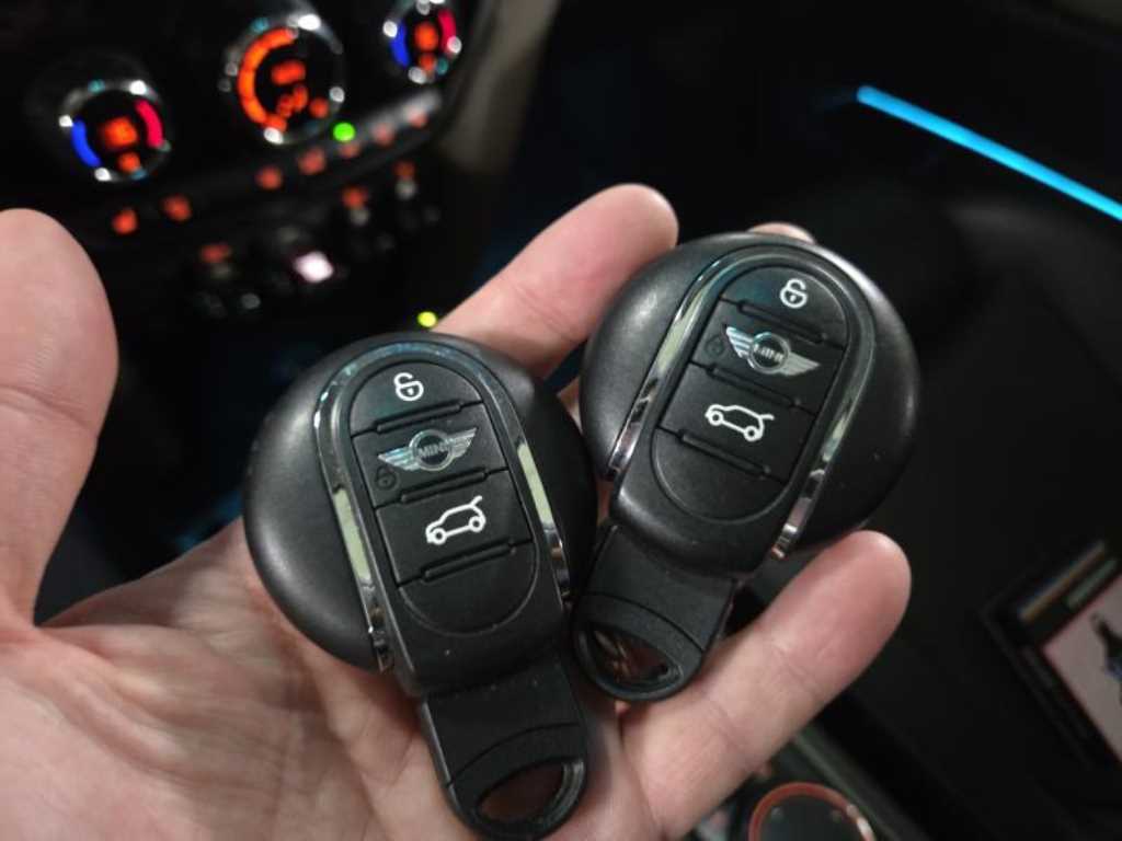Mini Countryman - Vista 9