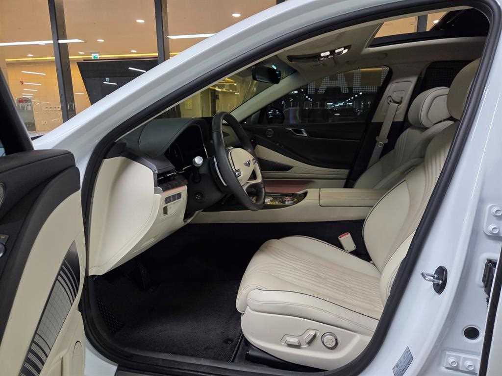 Genesis G80 - Vista 7