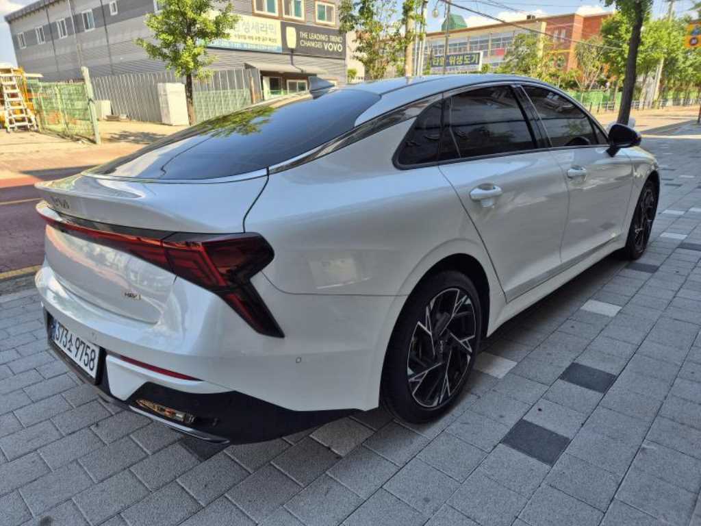 KIA K5 - Vista 6