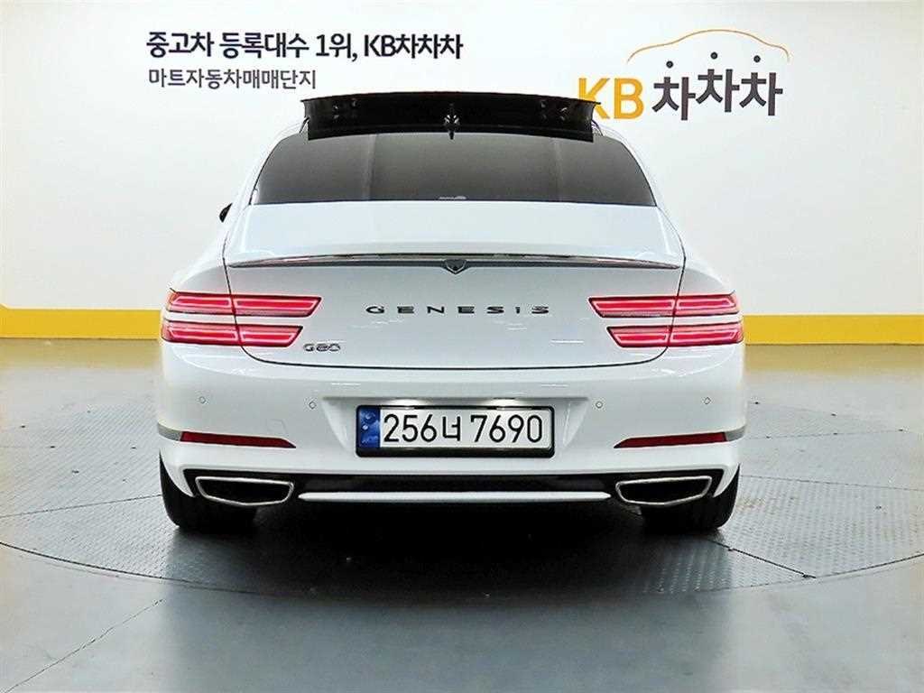 Genesis G80 - Vista 3