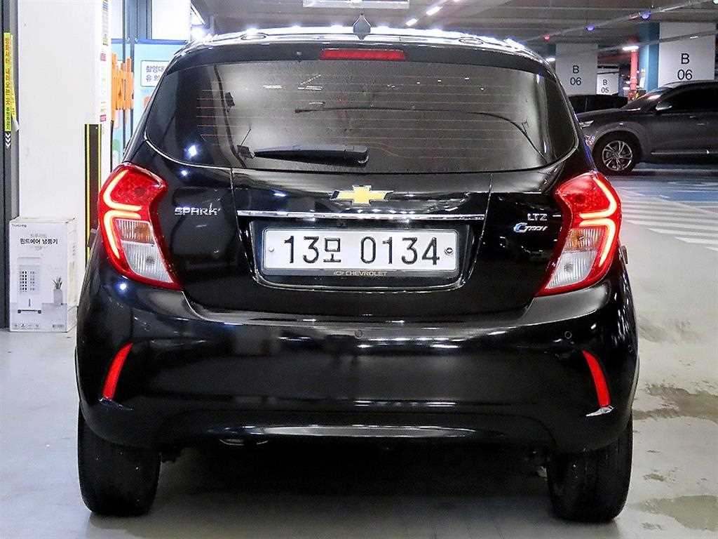 Chevrolet Spark - Vista 6
