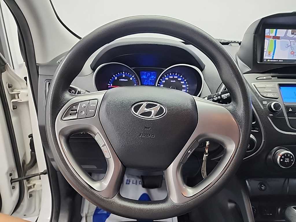 HYUNDAI Tucson - Vista 9