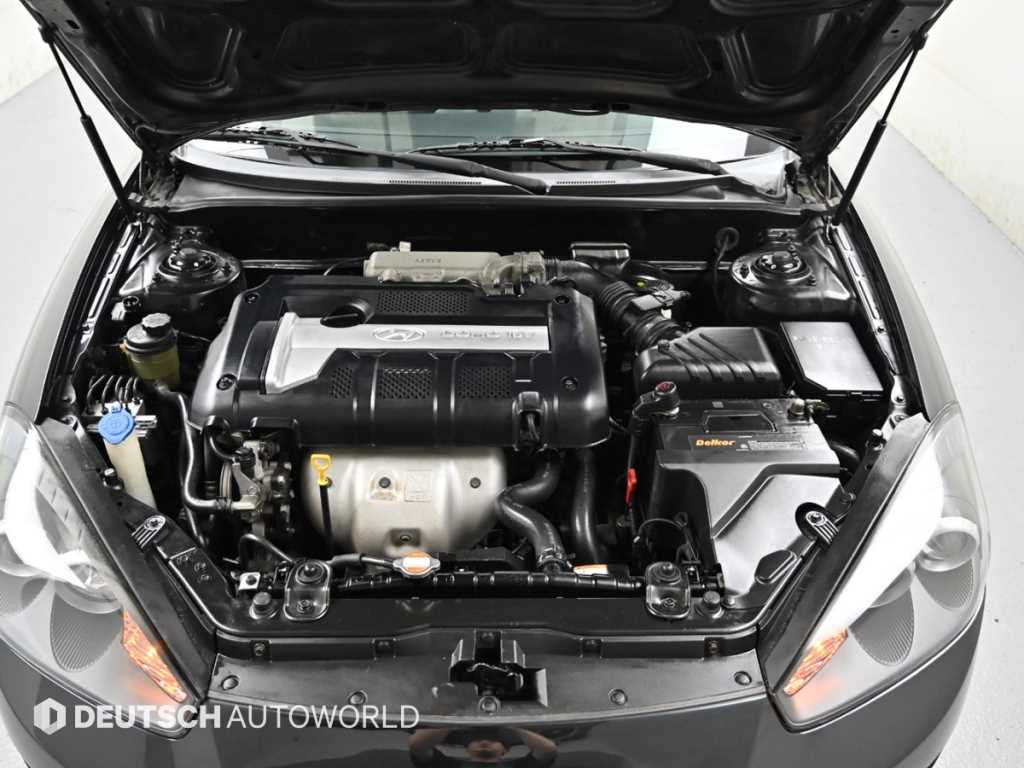 HYUNDAI Tuscani - Vista 6