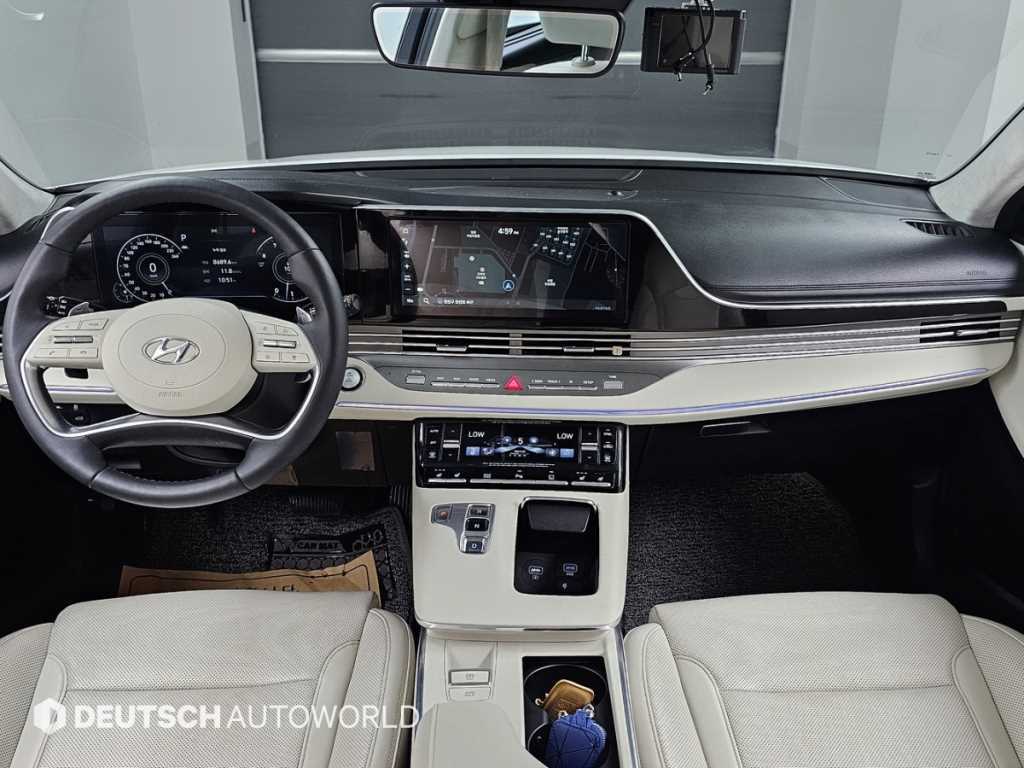 HYUNDAI Grandeur - Vista 7