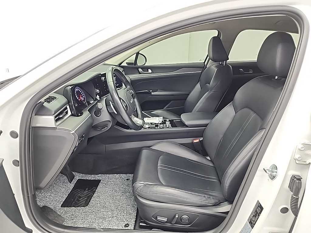 KIA K5 - Vista 11