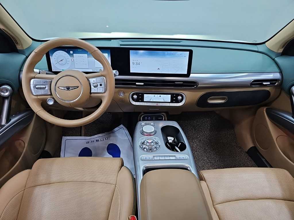 Genesis GV60 - Vista 7