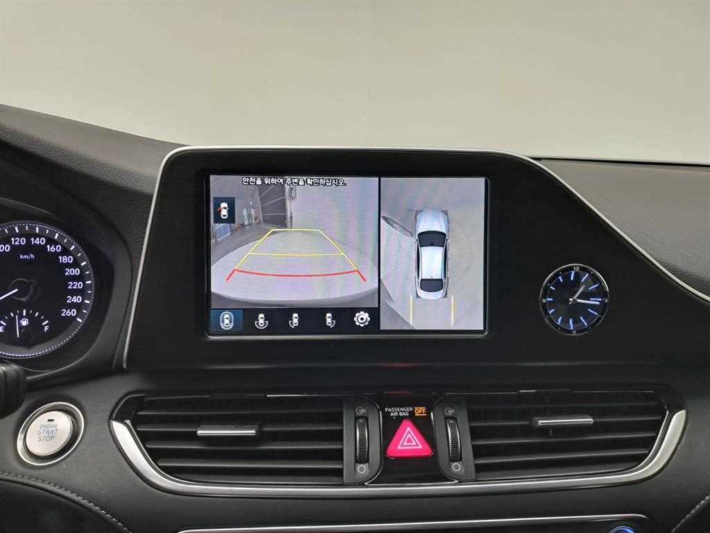HYUNDAI Grandeur - Vista 8