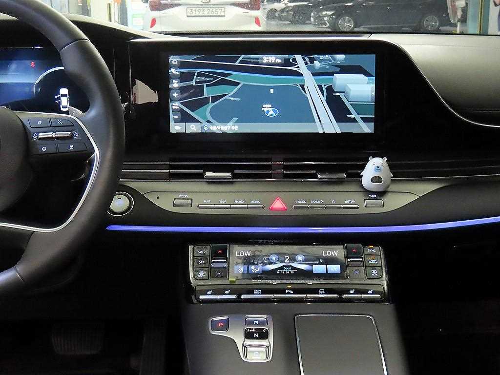 HYUNDAI Grandeur - Vista 9