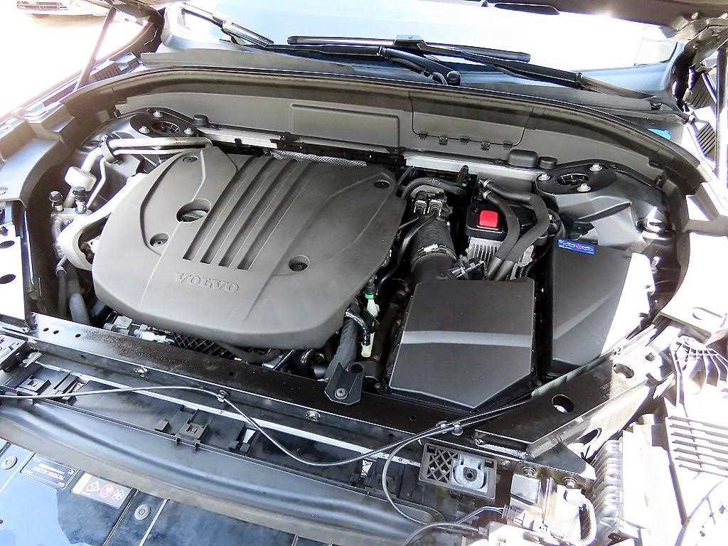 Volvo XC60 2021 Negro - Importación desde Corea - HF Imports Iquique - Foto 19