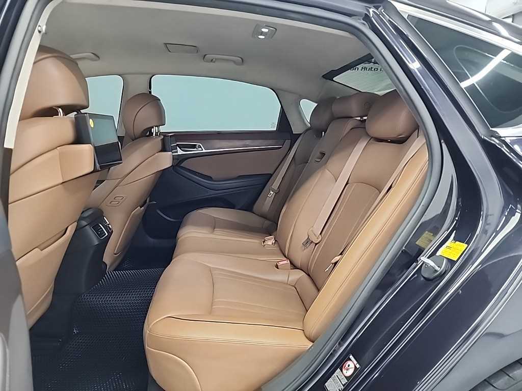 Genesis G80 - Vista 12