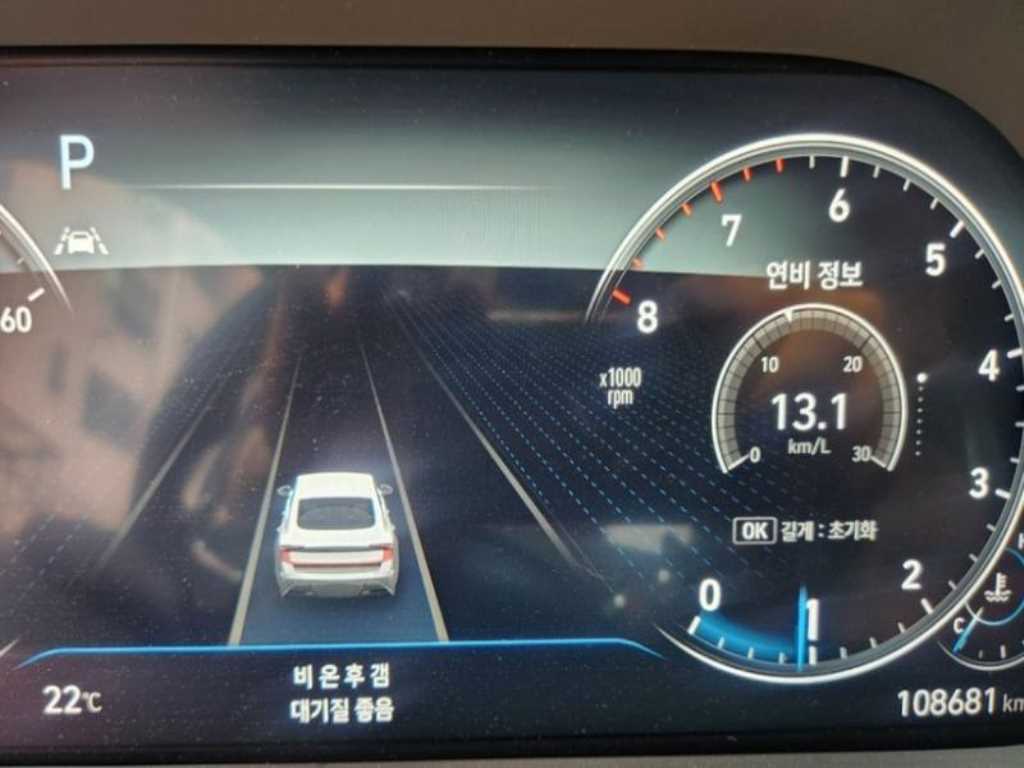 HYUNDAI Sonata - Vista 4
