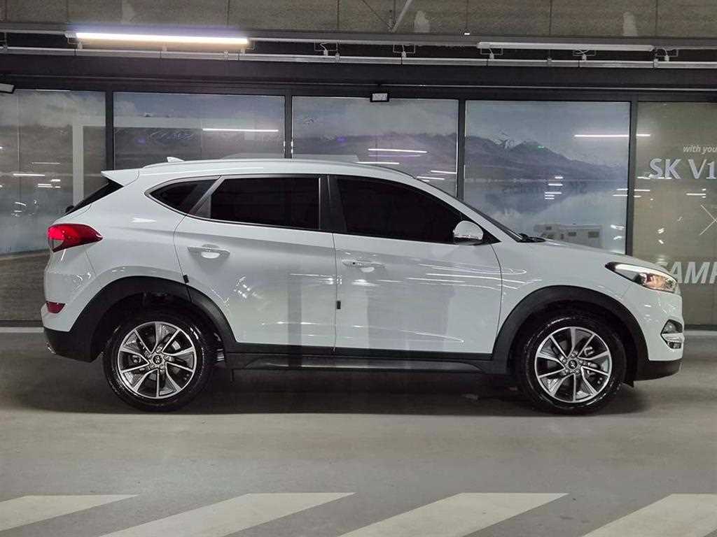 HYUNDAI Tucson - Vista 3