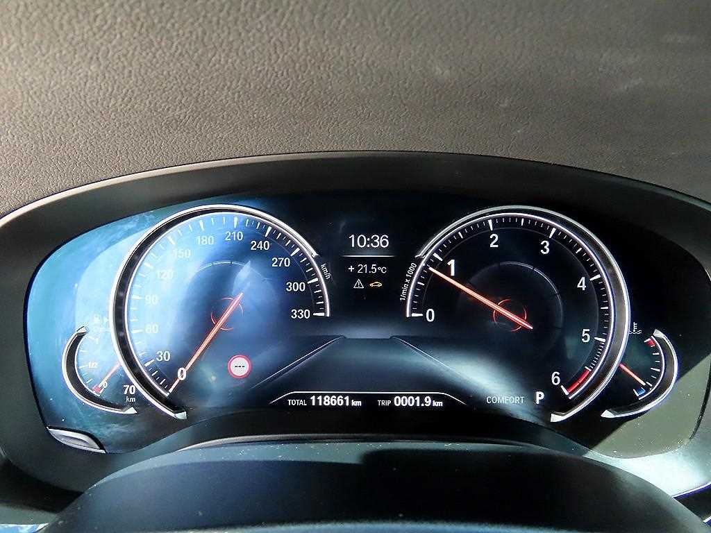 BMW 5 Series - Vista 9