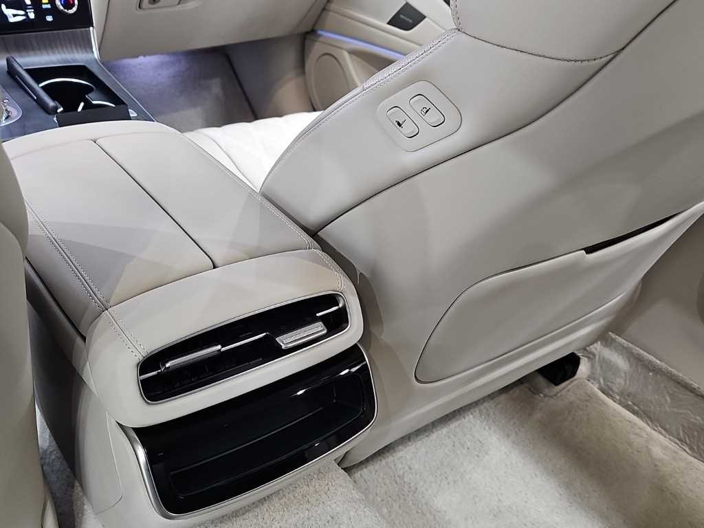 Genesis G80 2025 Negro - Importación desde Corea - HF Imports Iquique - Foto 14