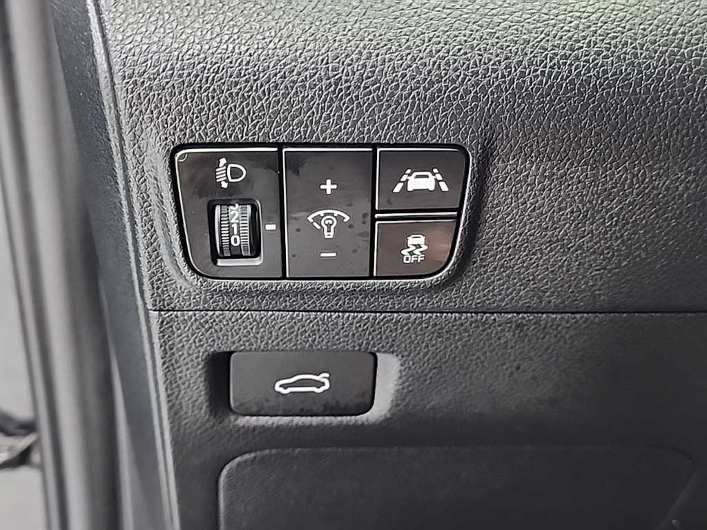 KIA K5 2022 Negro - Importación desde Corea - HF Imports Iquique - Foto 17