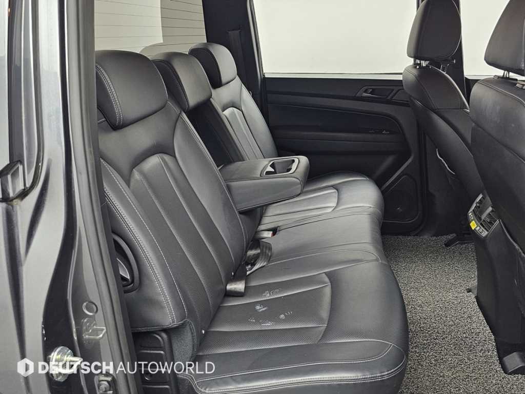 Ssangyong Rexton - Vista 12