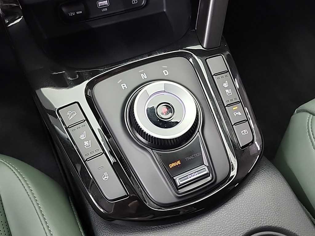 KIA Seltos - Vista 8