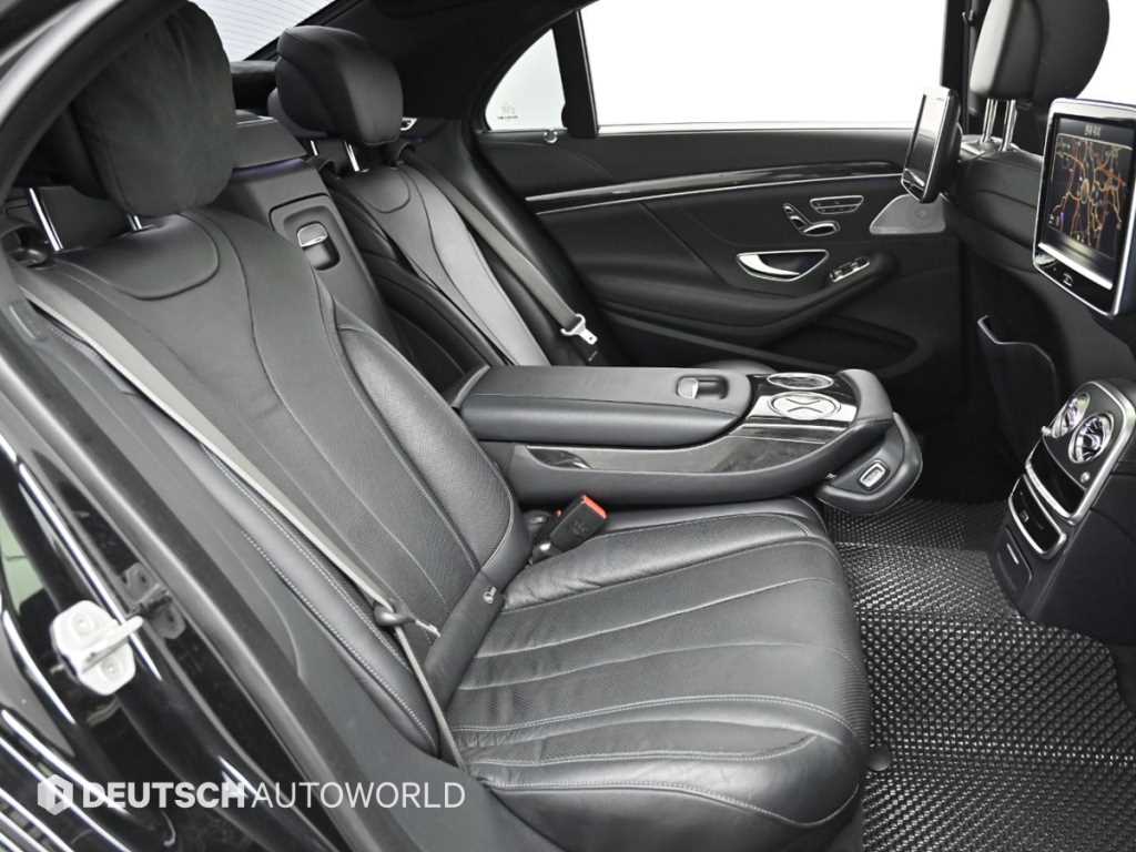 Mercedes Benz S Class - Vista 12