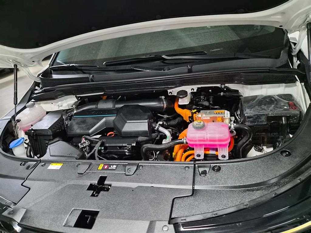 KIA Carnival 2024 Blanco - Importación desde Corea - HF Imports Iquique - Foto 19