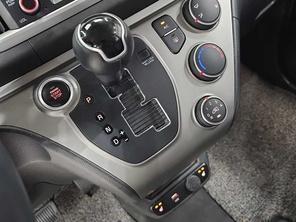 KIA Ray - Vista 8