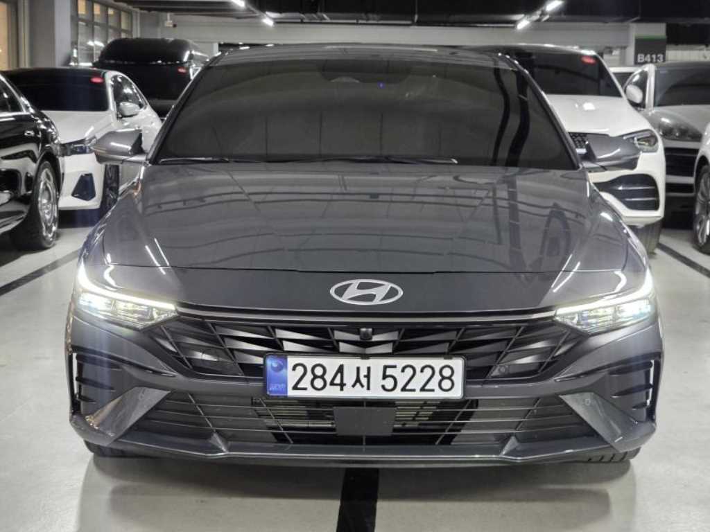 HYUNDAI Avante 2026 Gris - Importación desde Corea - HF Imports Iquique - Foto 1