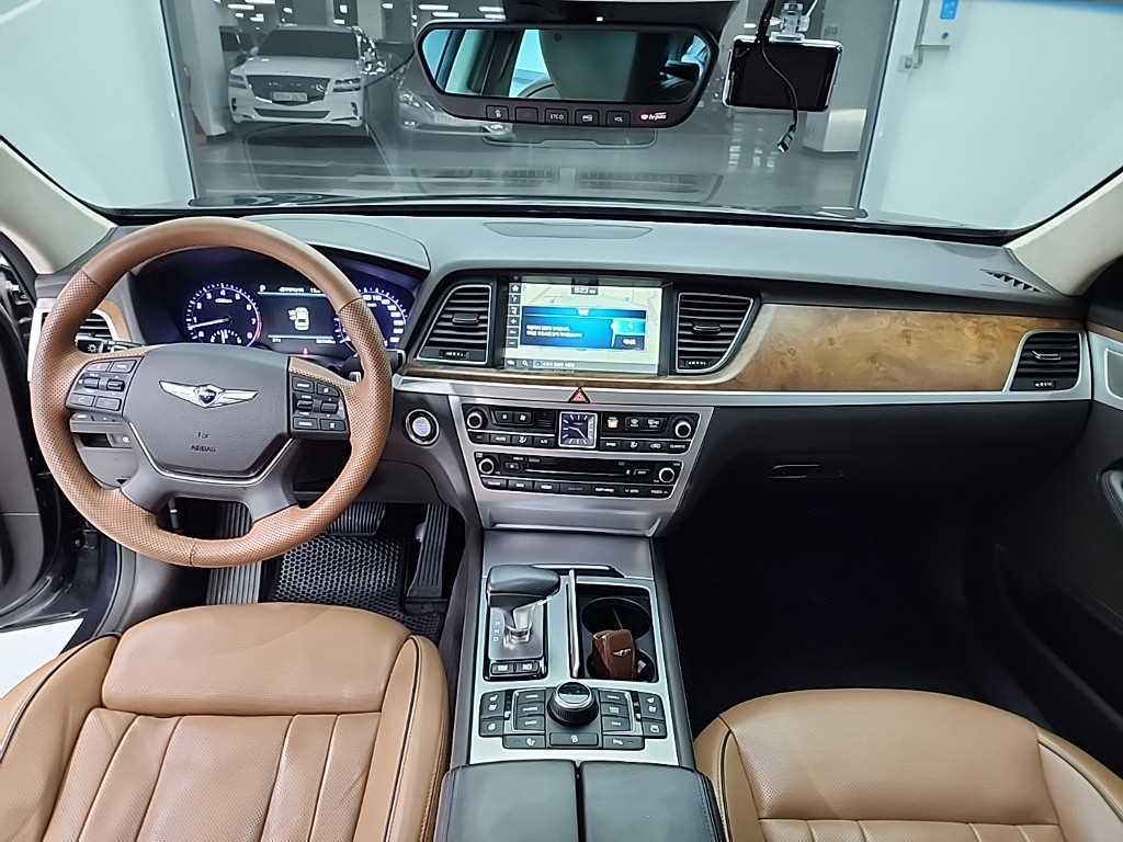Genesis G80 - Vista 7