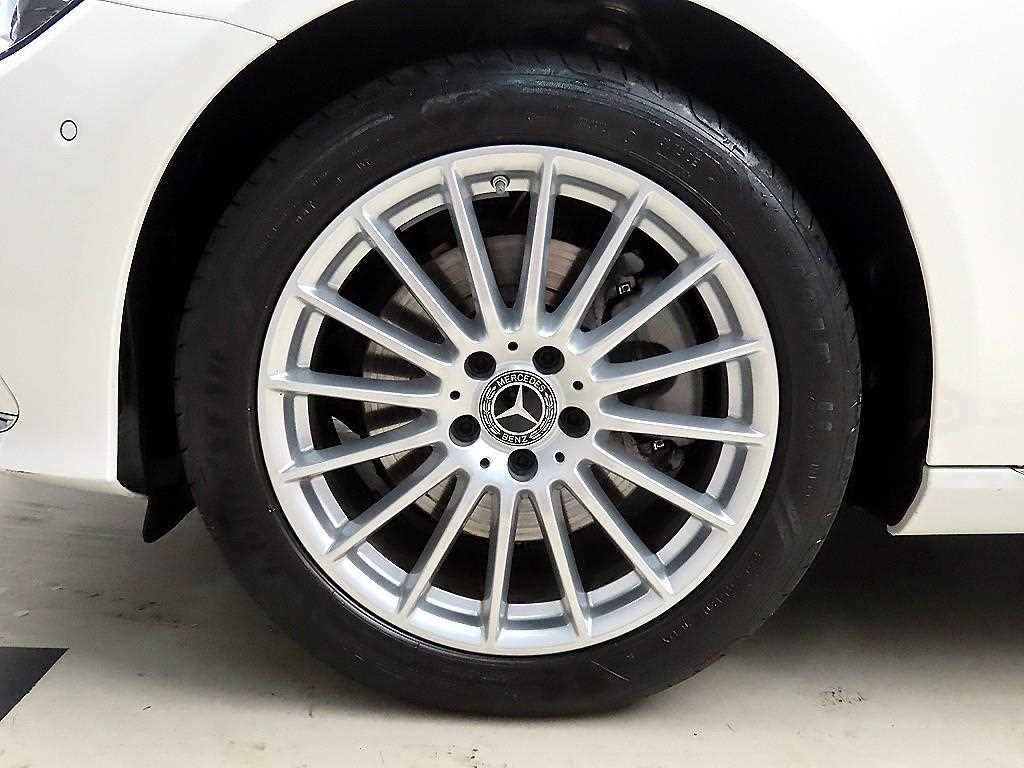 Mercedes Benz E class 2023 Blanco - Importación desde Corea - HF Imports Iquique - Foto 19