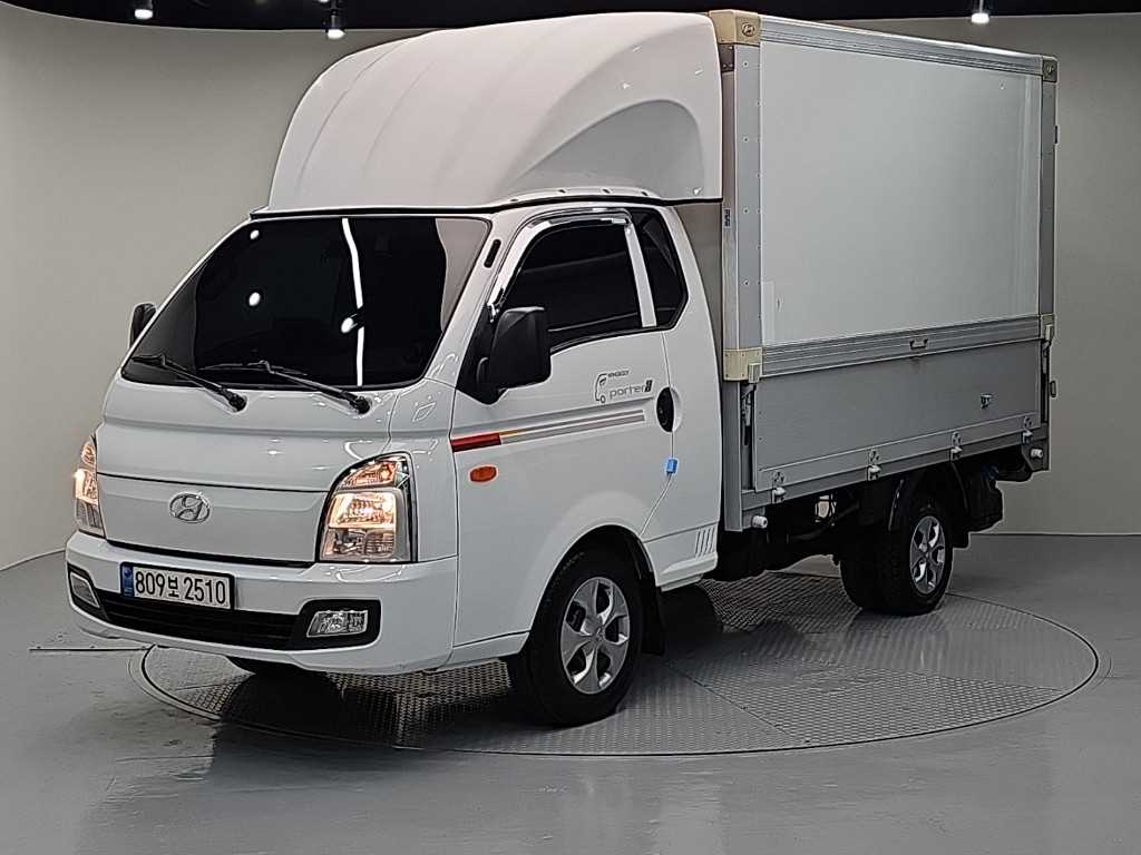 Small Truck Top_Wingbody 2023 Blanco - Importación desde Corea - HF Imports Iquique - Foto 1