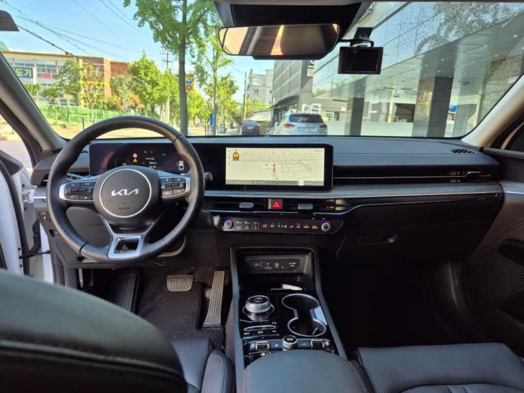 KIA K5 - Vista 8