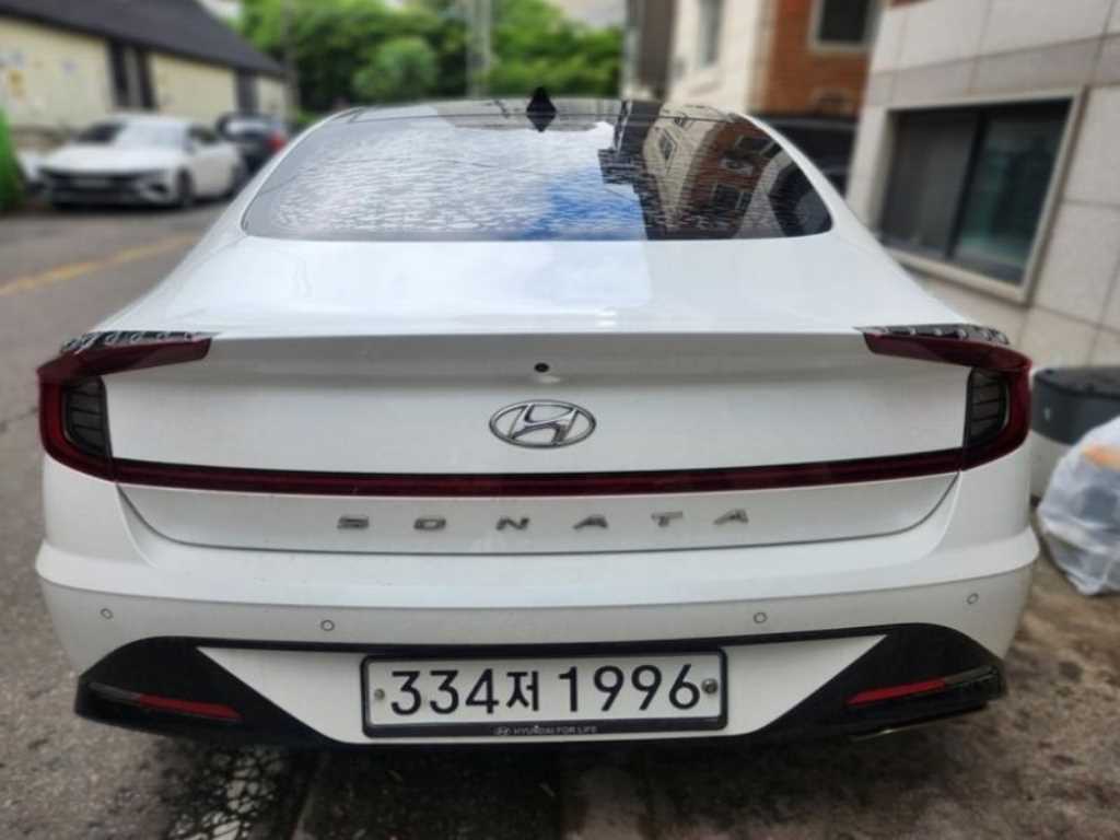 HYUNDAI Sonata - Vista 2