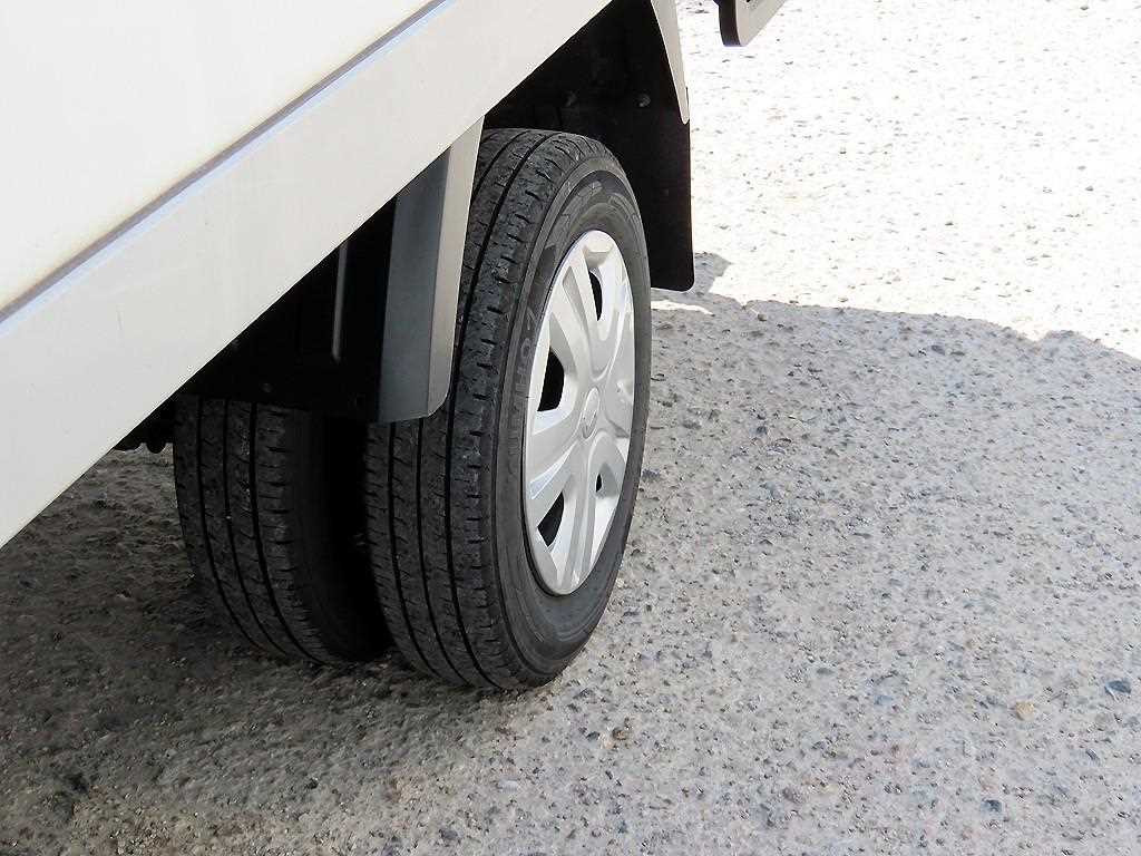 Small Truck Normal Box(High Deck) 2024 Blanco - Importación desde Corea - HF Imports Iquique - Foto 18