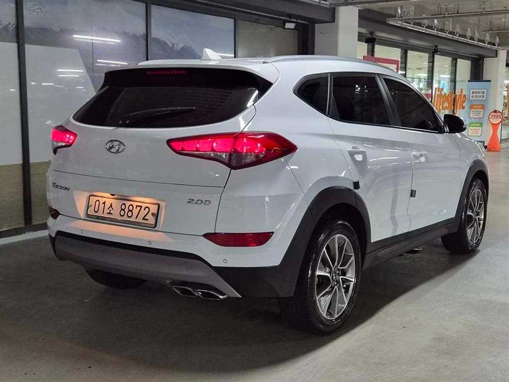HYUNDAI Tucson - Vista 4