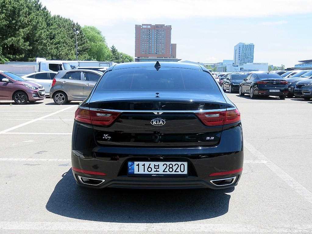 KIA K7 - Vista 3