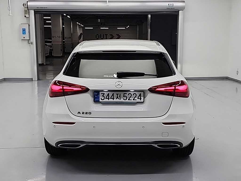 Mercedes Benz A Class - Vista 3