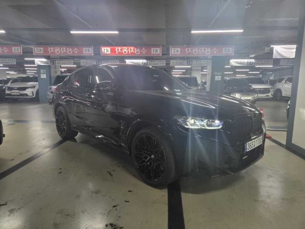 BMW X4M 2025 Negro - Importación desde Corea - HF Imports Iquique - Foto 1