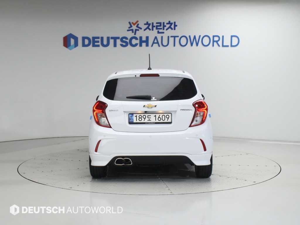 Chevrolet Spark - Vista 4