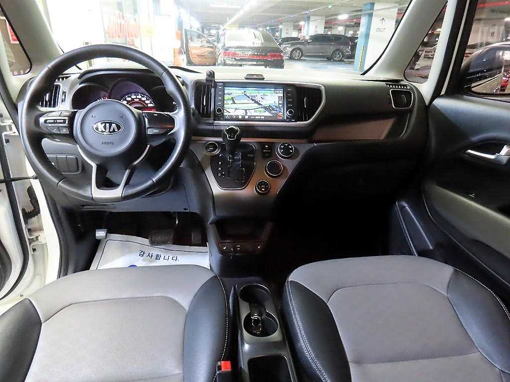 KIA Ray - Vista 10