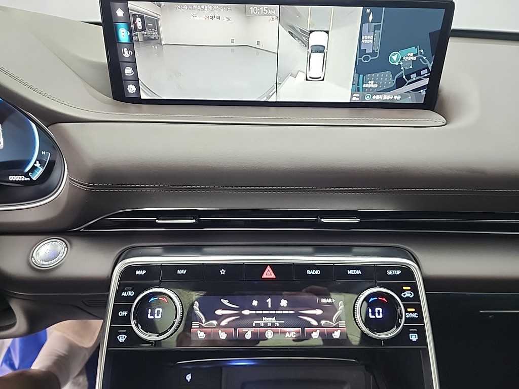 Genesis GV80 - Vista 11