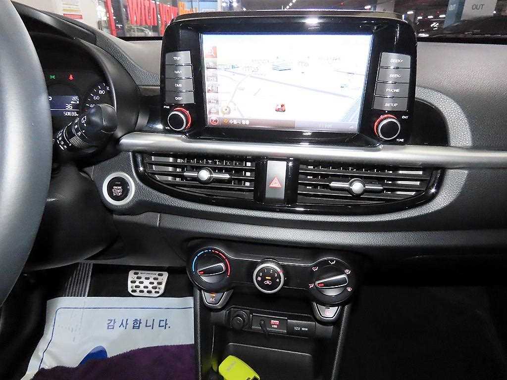 KIA Morning - Vista 11
