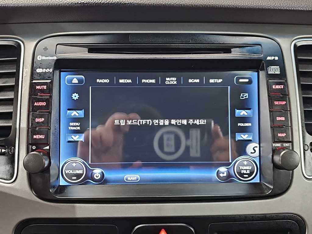 KIA Carens 2014 Gris - Importación desde Corea - HF Imports Iquique - Foto 16