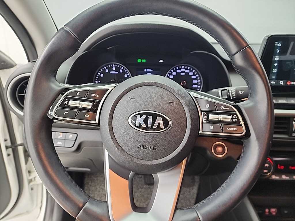 KIA K3 - Vista 9