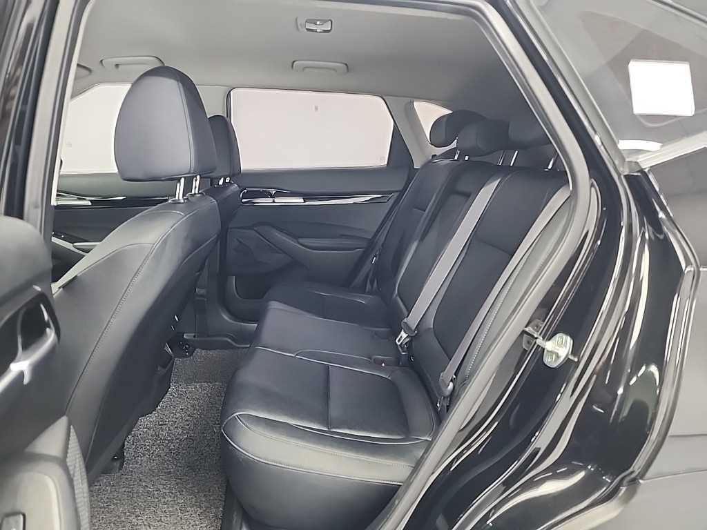KIA Seltos - Vista 12