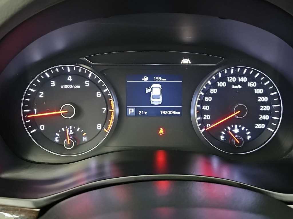 KIA K7 - Vista 6