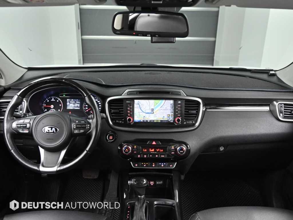 KIA Sorento - Vista 7