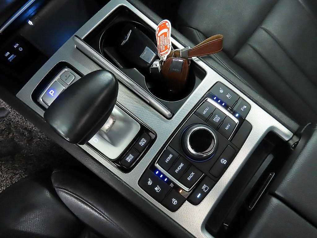 Genesis G80 - Vista 10