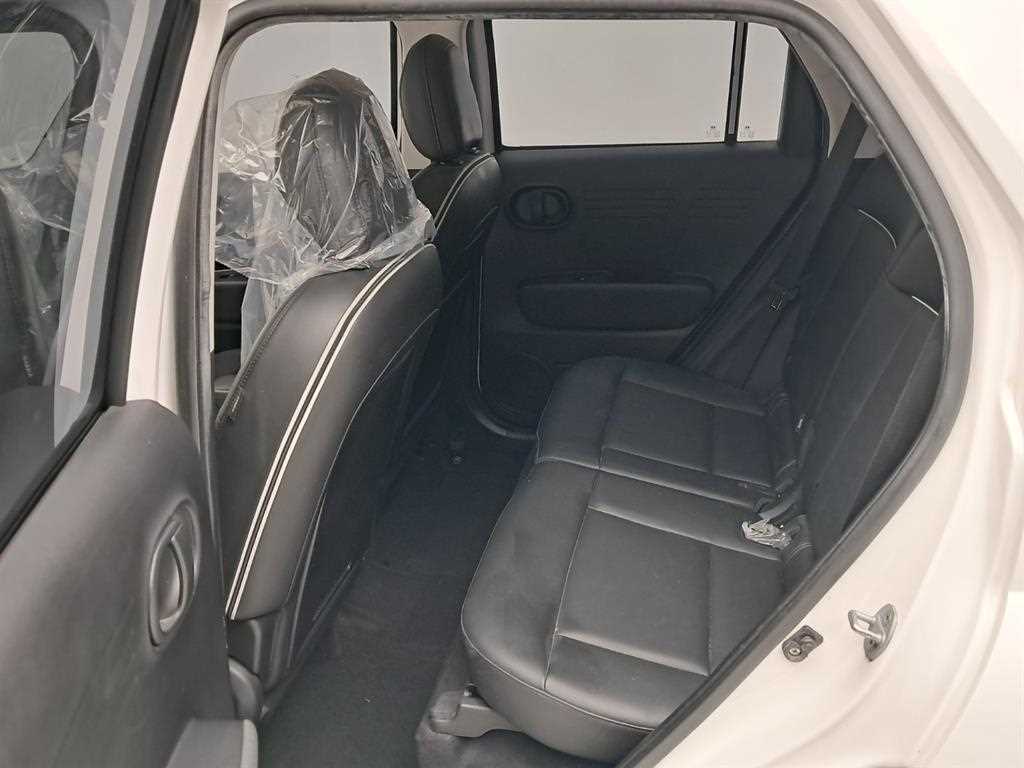 HYUNDAI Casper - Vista 12