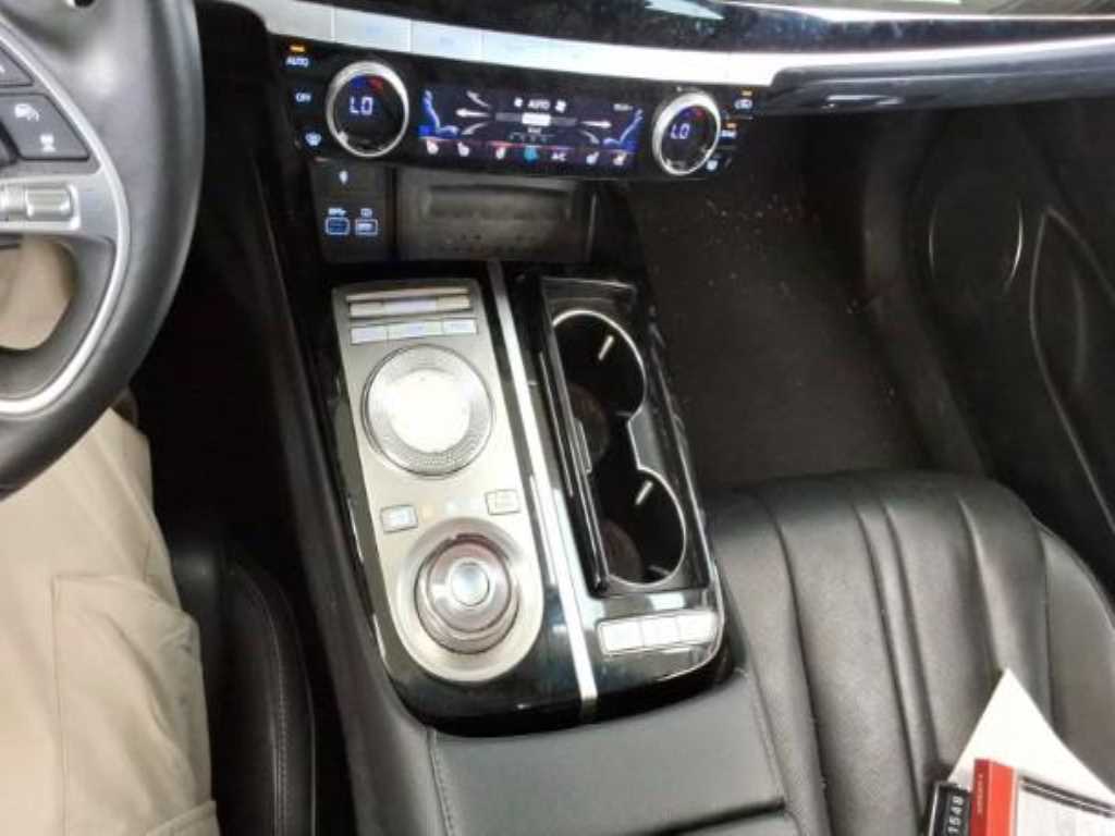 Genesis G80 - Vista 9